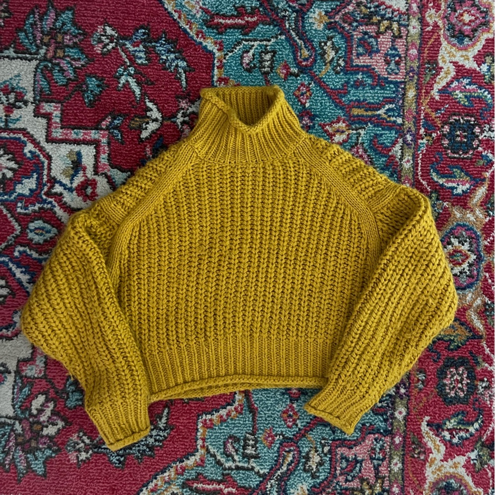 H&M Mustard Ribbed Turtleneck Sweater